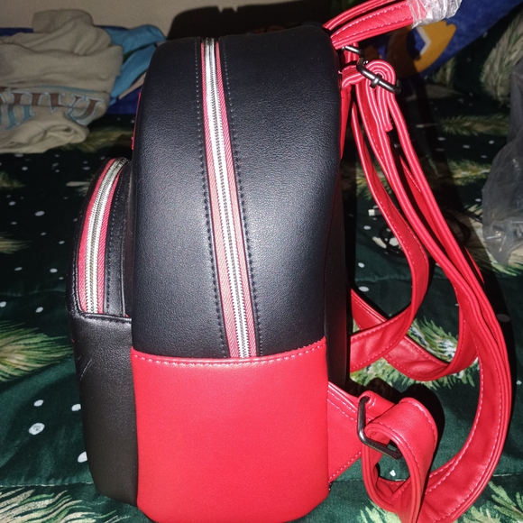 Loungefly Chucky and Tiffany Black Backpack - Picture 4 of 6